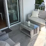 Lavarin Apartment