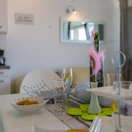 Lavarin * Novi Vinodolski