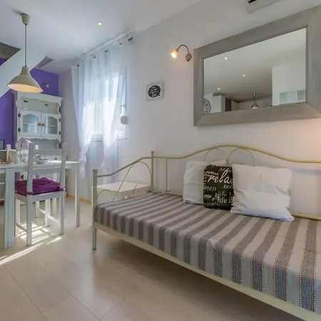 Lavarin Apartmán