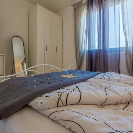Appartement Lavarin *