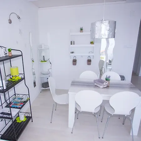 Appartement Lavarin Novi Vinodolski