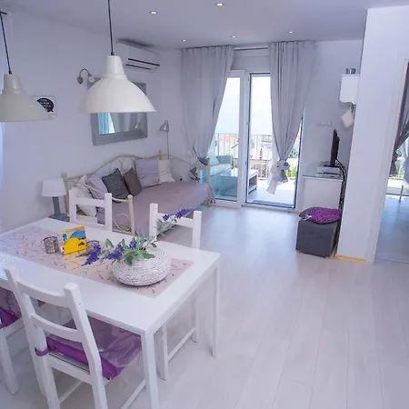 Appartement Lavarin *