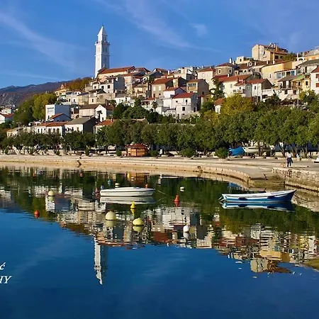 Lavarin * Novi Vinodolski