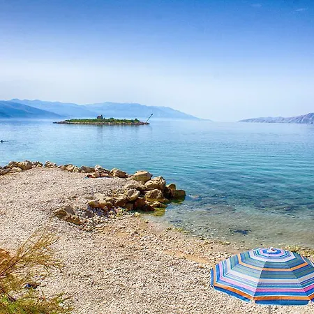 Lavarin * Novi Vinodolski