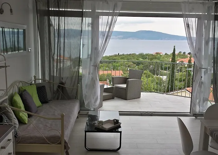 Apartament Lavarin Novi Vinodolski