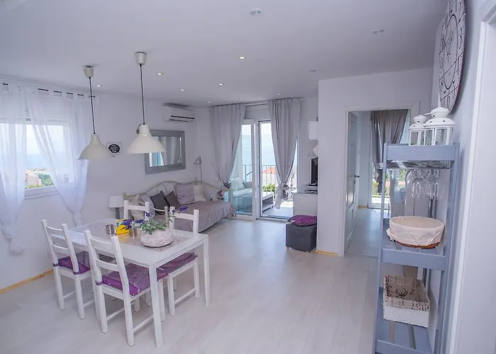 Appartement Lavarin *