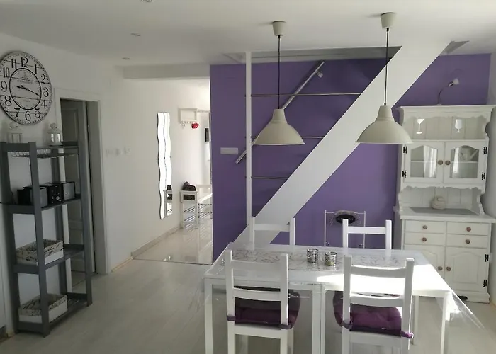 Lavarin Apartament