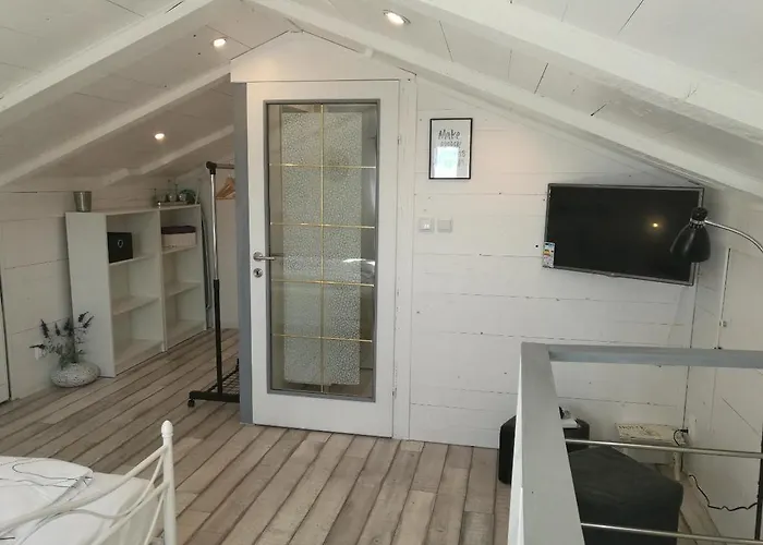 Lavarin * Novi Vinodolski