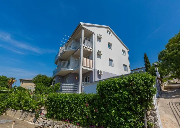 Lavarin Novi Vinodolski