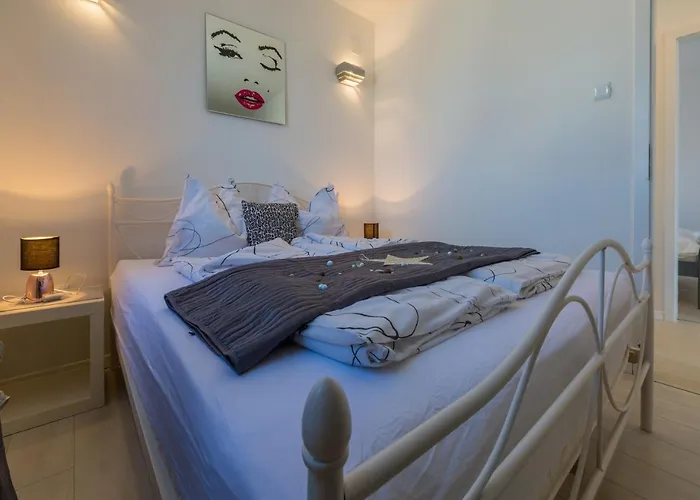 Lavarin Novi Vinodolski