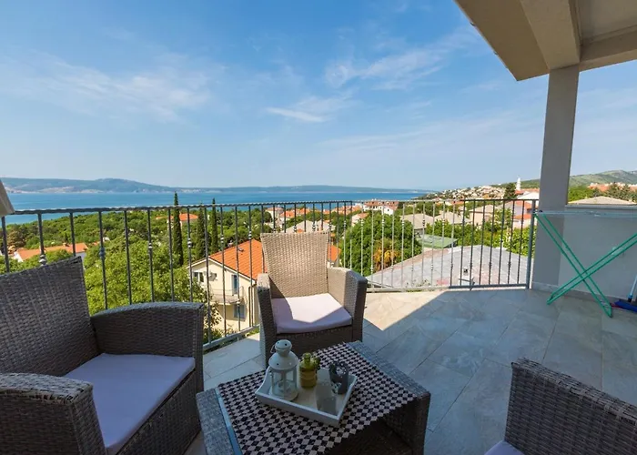 Lavarin Apartament