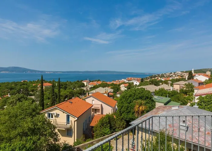 Lavarin * Novi Vinodolski